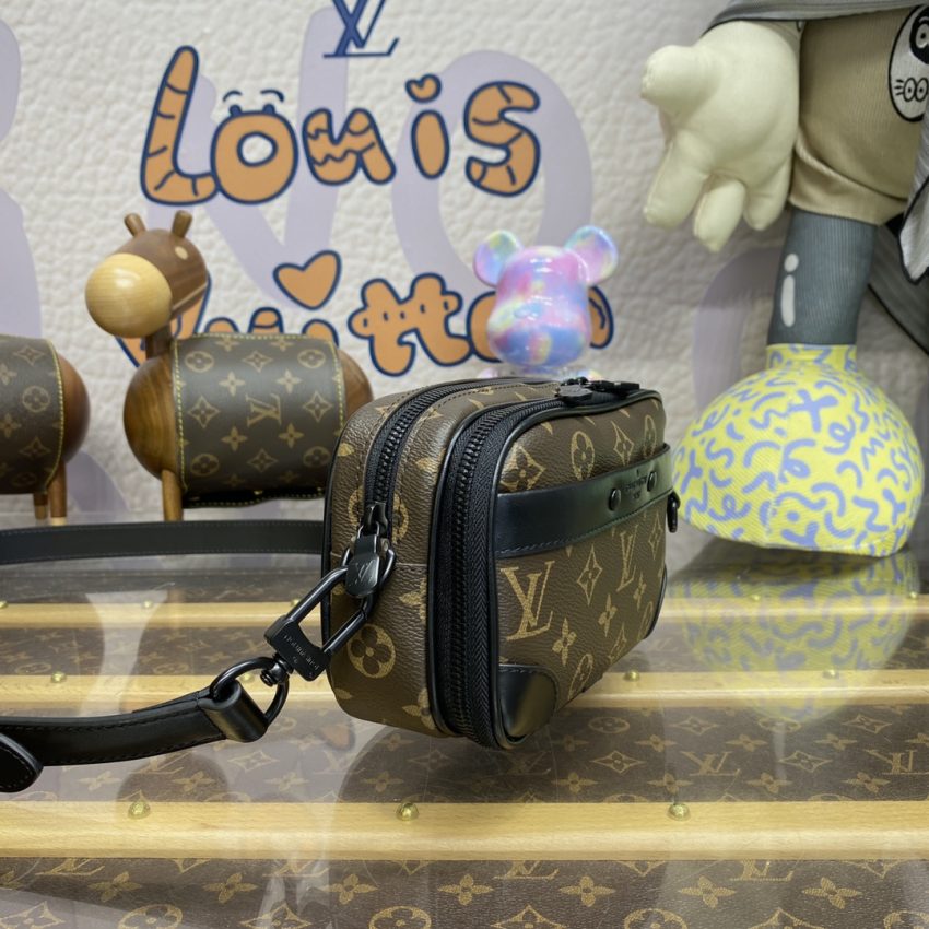 Replica Louis Vuitton Alpha Messenger Brown Canvas