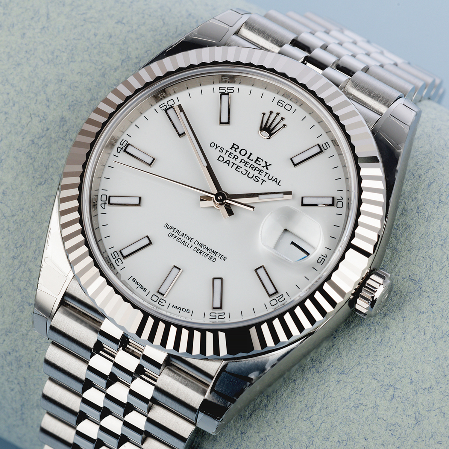 Rolex Datejust 41 Oystersteel and 18K White Gold 41 mm White Dial 126334-0010
