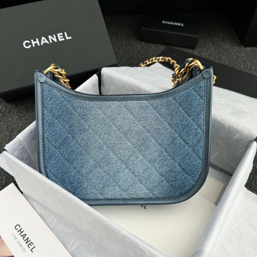 CHANEL 23c Hobo Small Denim