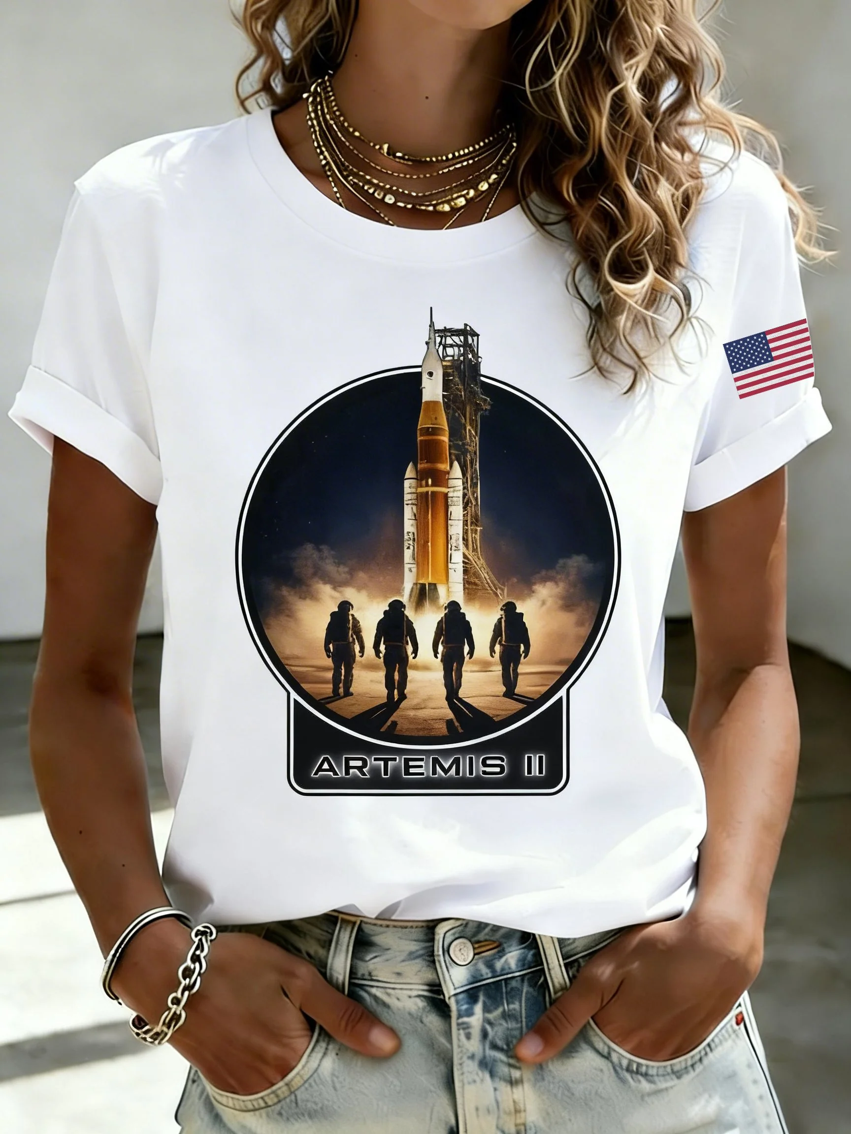 Retro Artemis II 2026 Rocket Launch Print T-Shirt