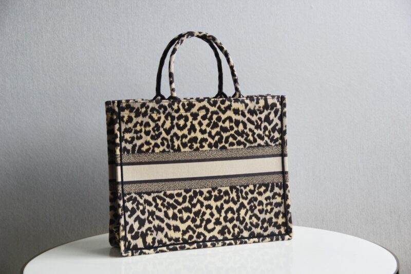Replica Dior Tote Book Leopard Print
