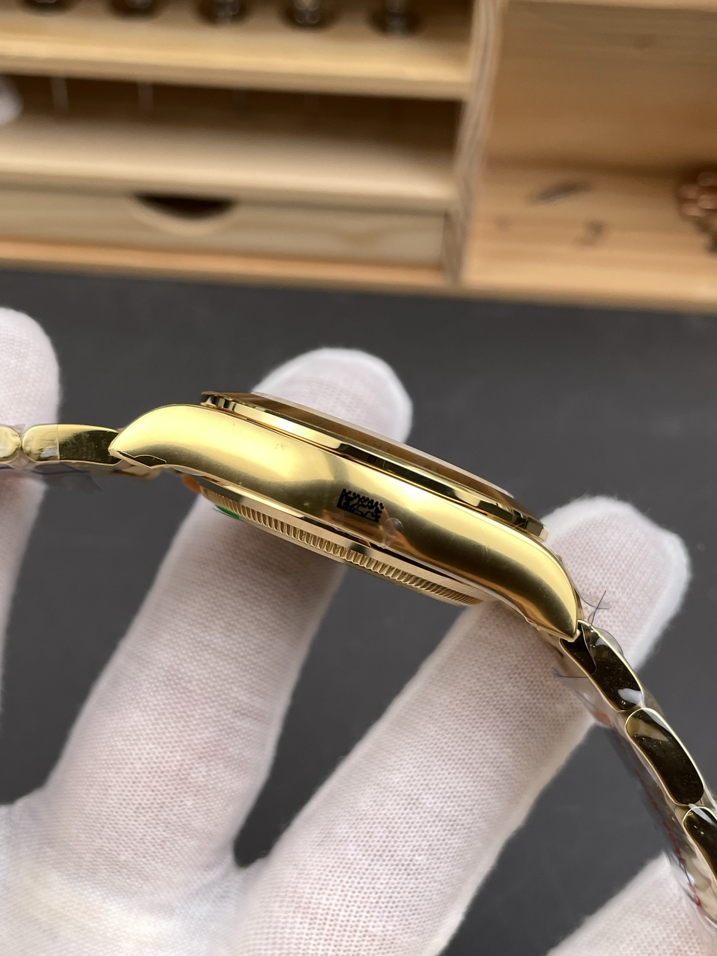 New Full Gold Daytona