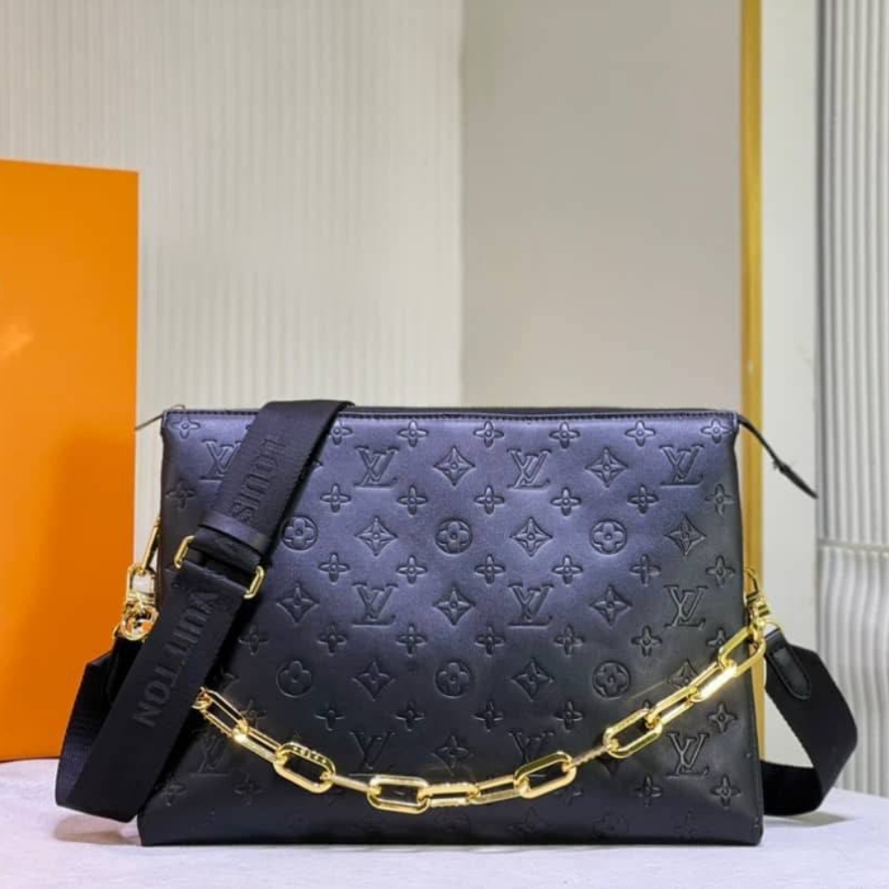 Louis Vuitton Coussin MM Black 34Cm M21264