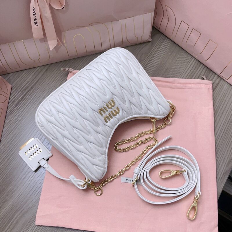 Replica Miu Miu Matelassé White