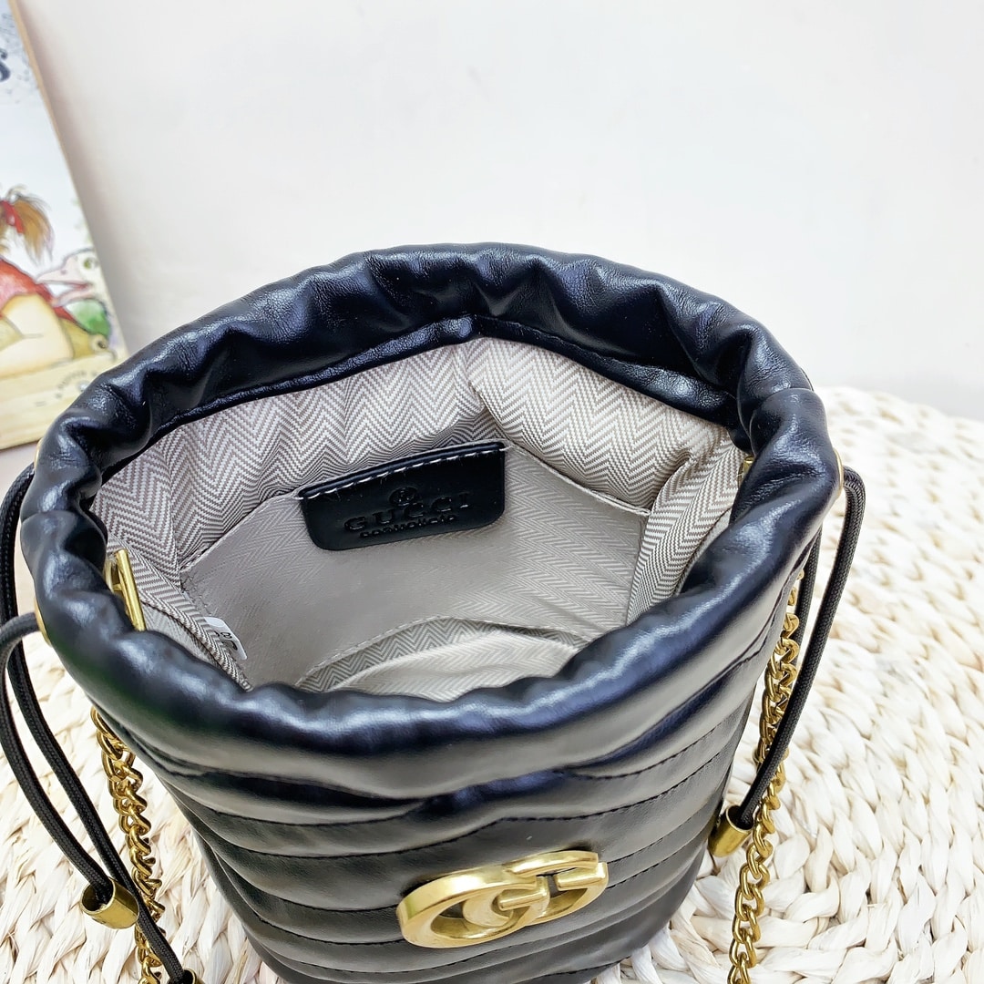 Gucci Gg Marmont Matelassé Chevron Mini Bucket Bag Black 15Cm ‎575163 Dtdrt 1000
