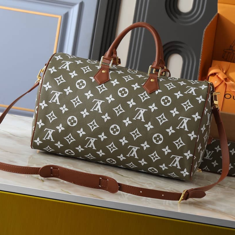 Louis Vuitton Speedy P9 Bandoulière 40 Bag Green Sancha 40Cm M15244