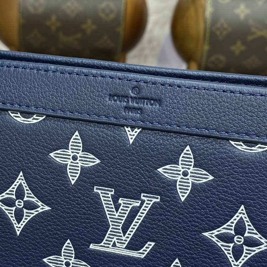 Replica Louis Vuitton Gaston Wearable Wallet Blue