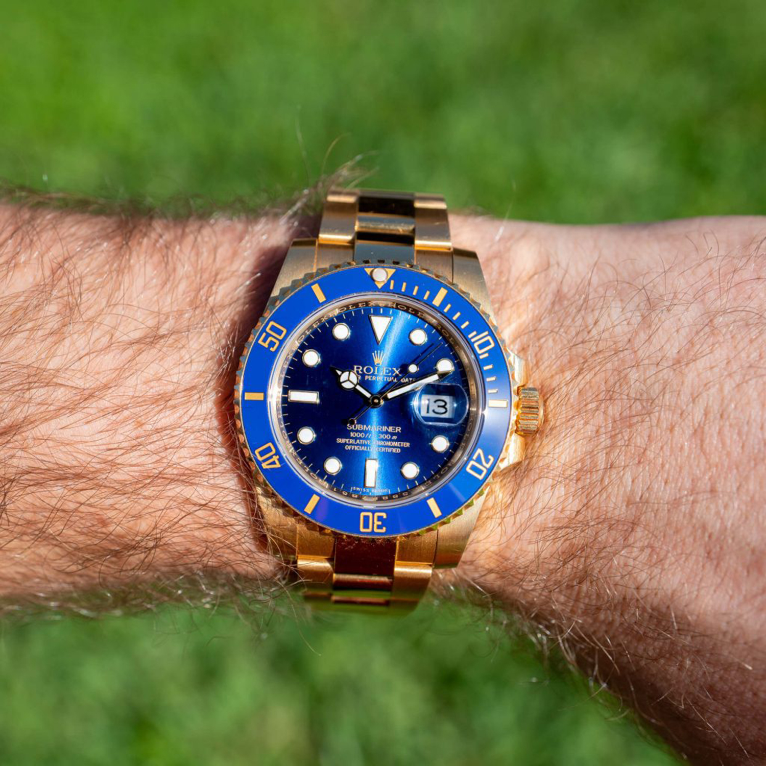 Rolex Submariner Date Oyster 18k Yellow Gold 41mm 126618LB-0002 Unworn