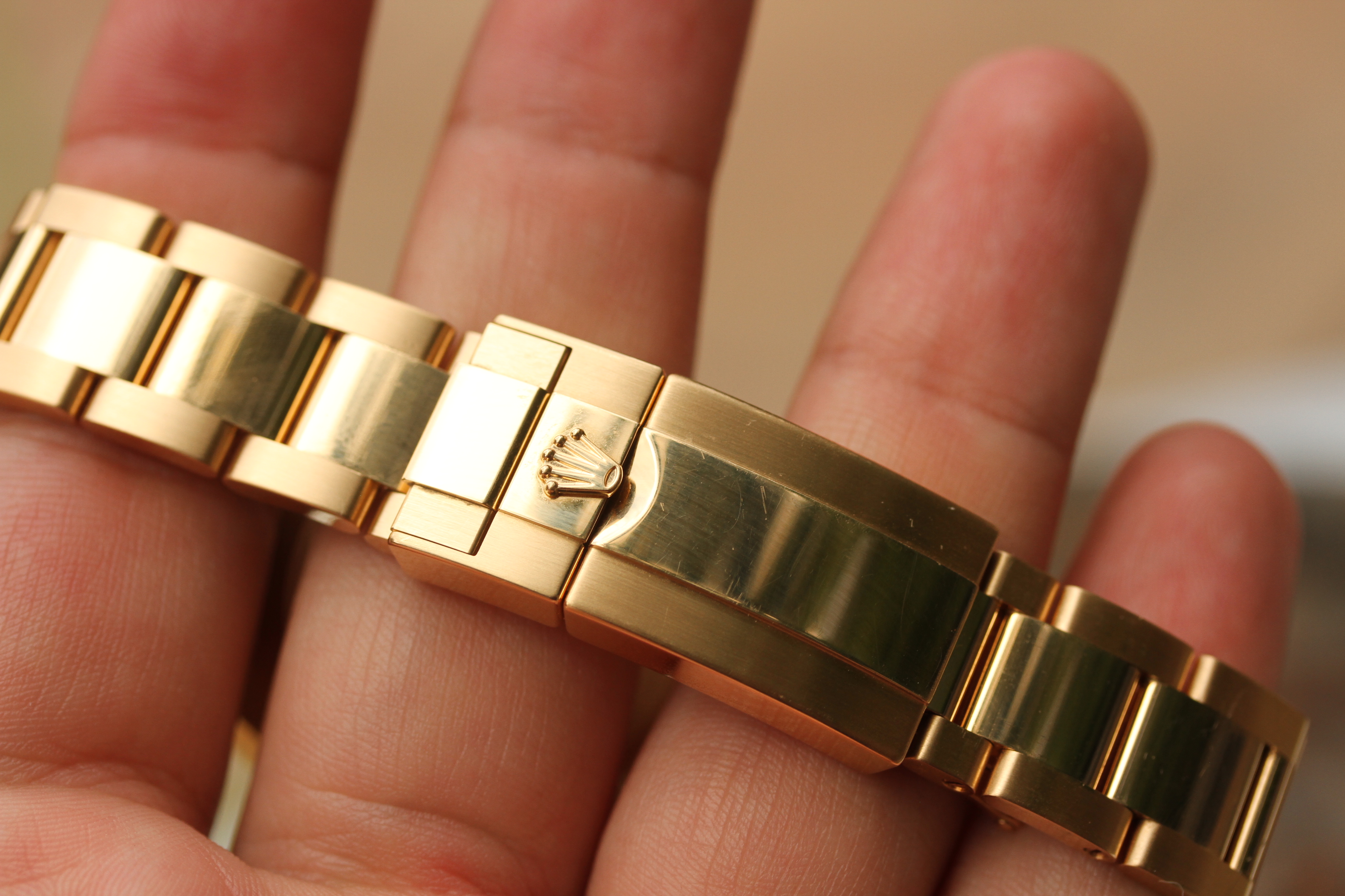 Rolex Daytona &lsquo;Pikachu&rsquo; Gold 18k Yellow Gold Oyster Steel 40 mm 116508
