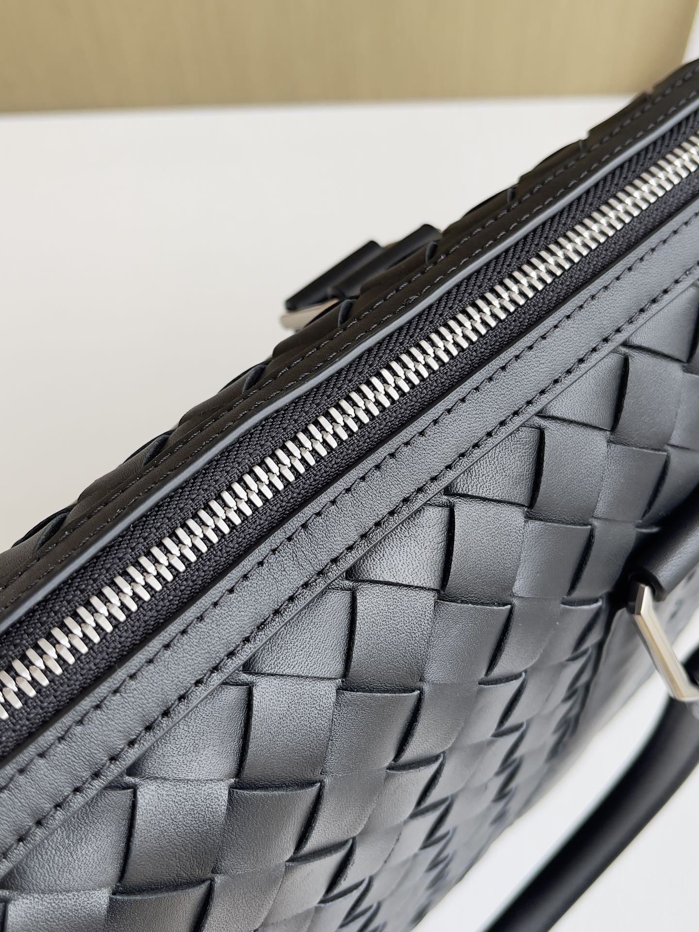 Replica Bottega Veneta Slim Intrecciato Briefcase
