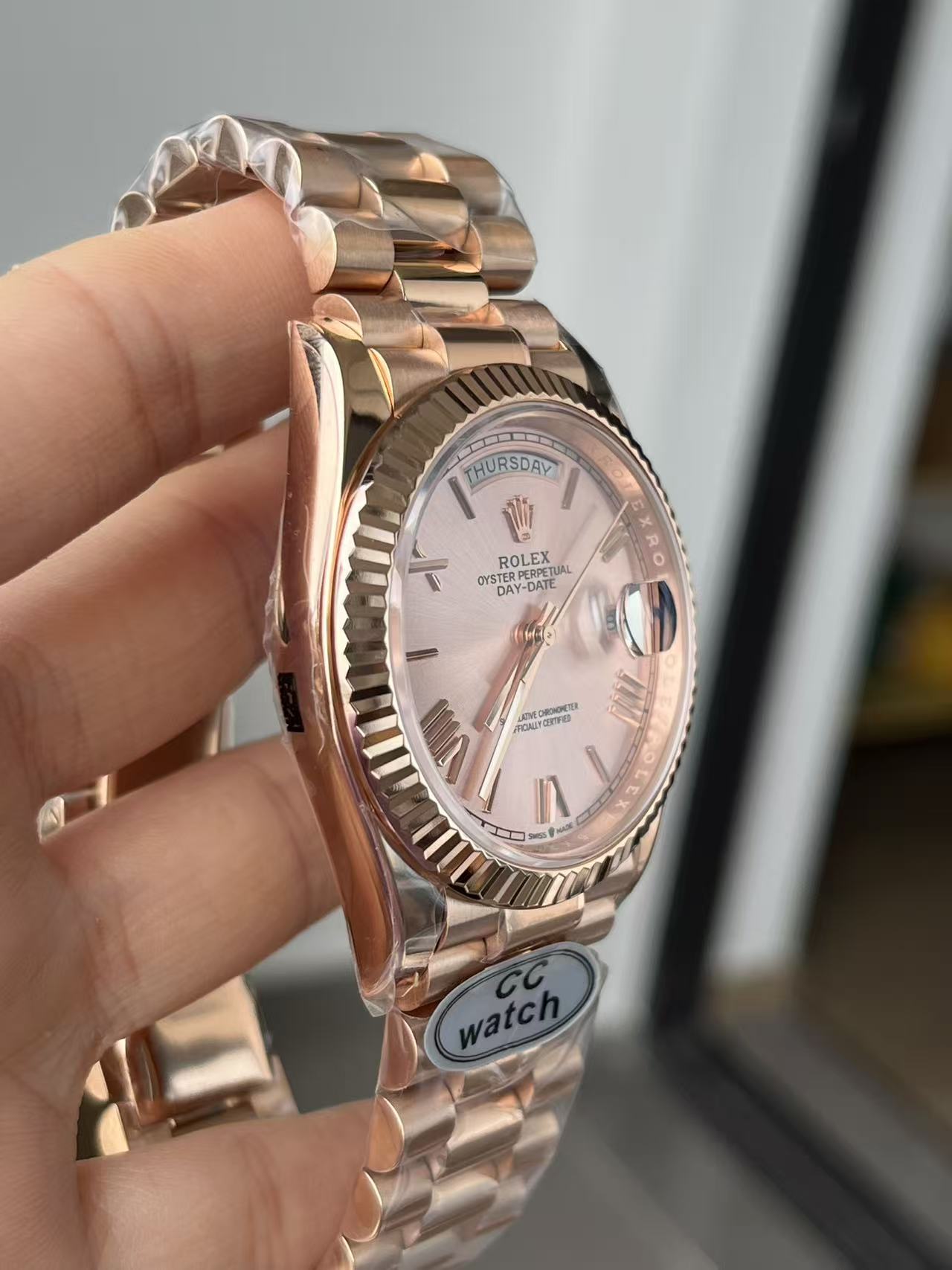 CC Rolex Day-Date 228235 Sundust Roman Numeral Dial Fluted Bezel 40mm Mens Replica Watch