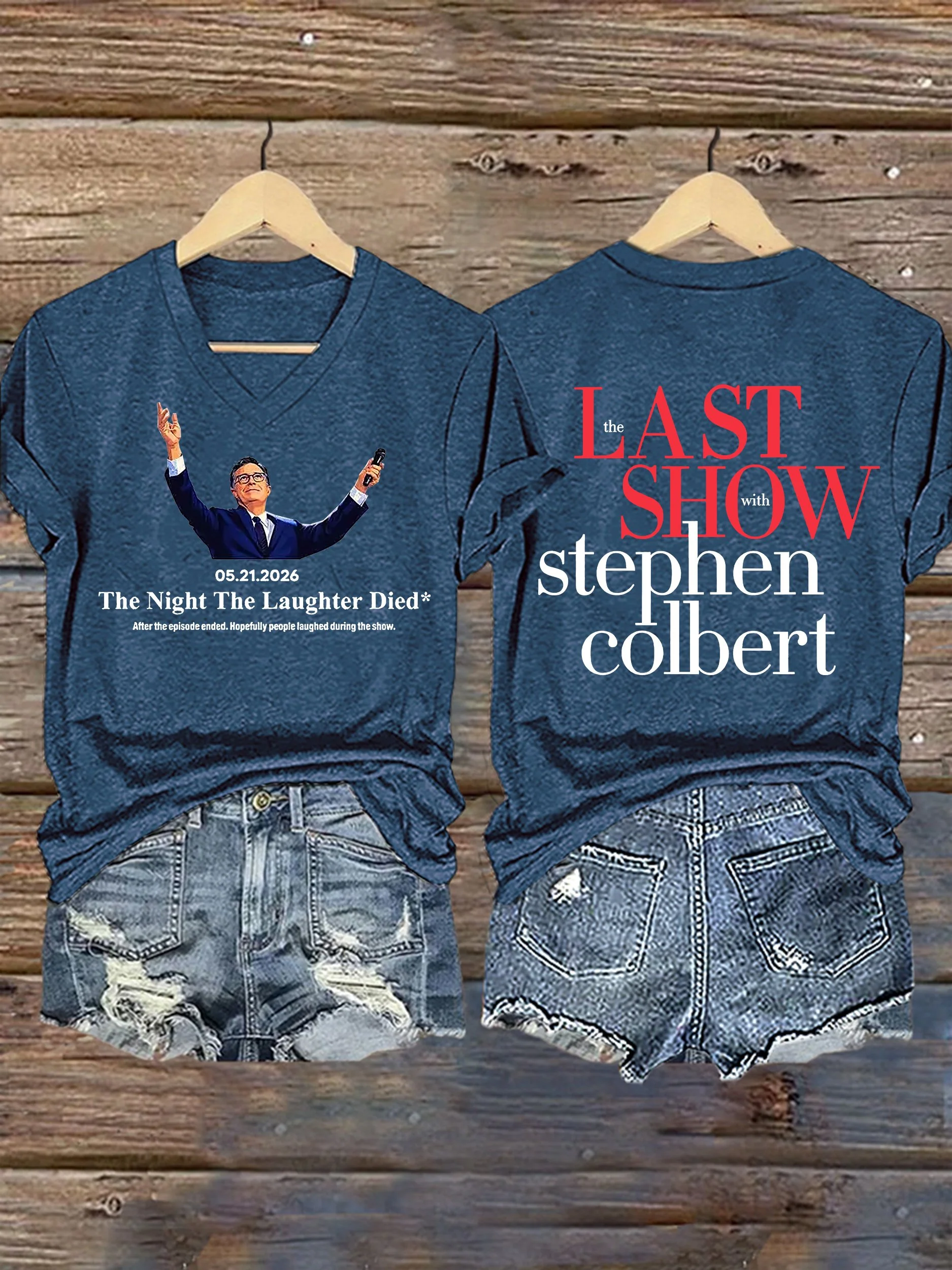 V-Neck Retro Last Show 05.21.2026 The Night The Laughter Died After The Episode Ended. Hopefully People Laughed During The Show Print T-Shirt