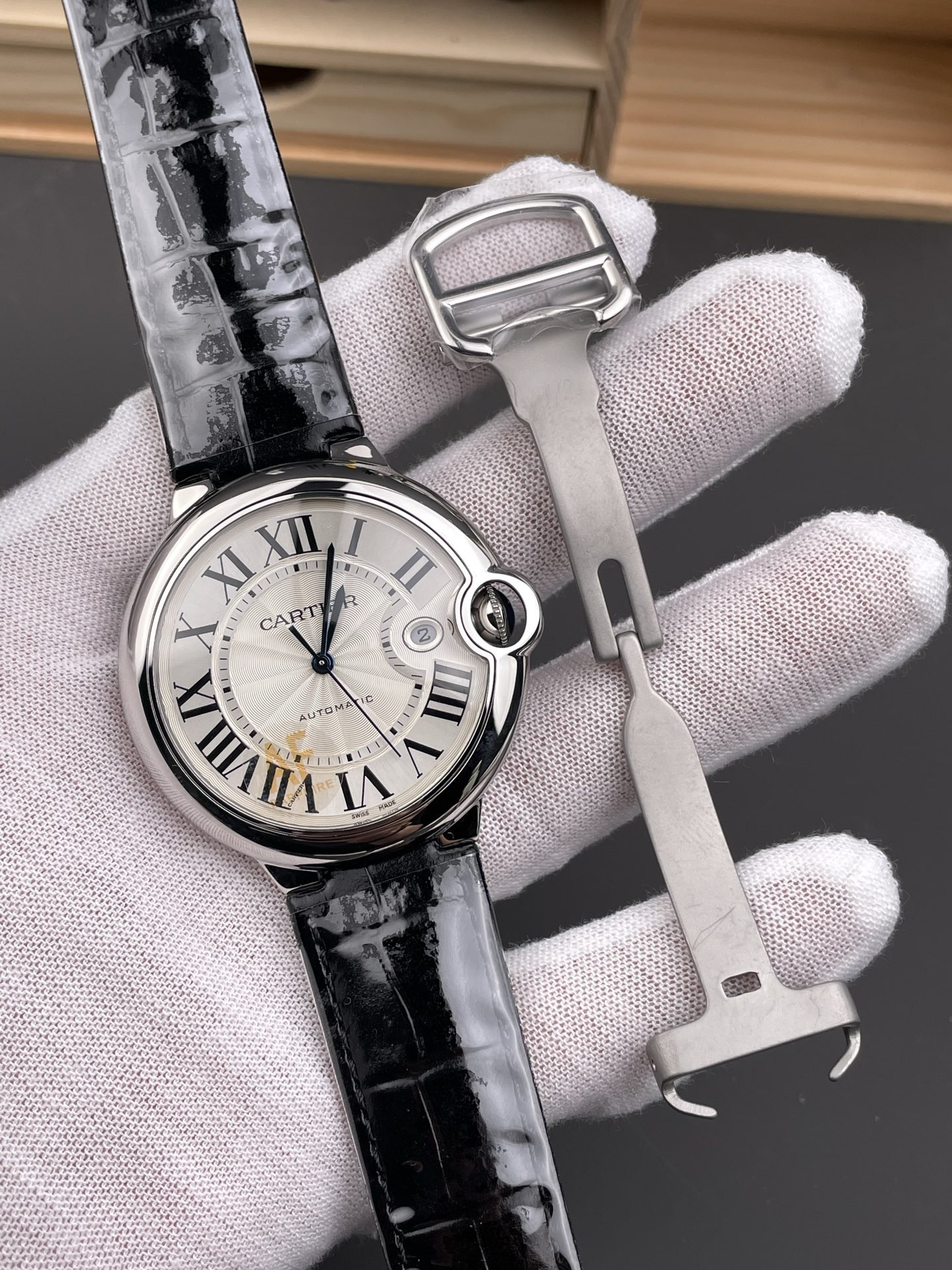 Ballon Bleu, White Dial