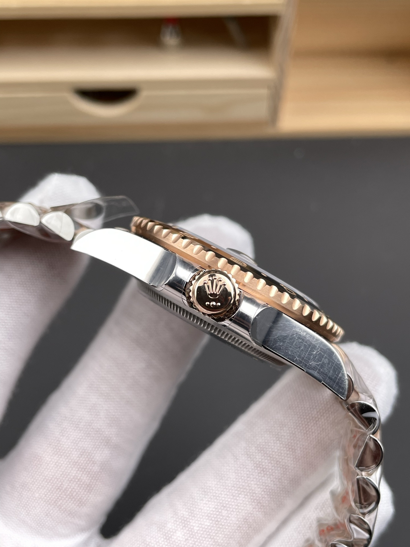 Two-Tone Rose Gold GMT Rootbeer Bezel