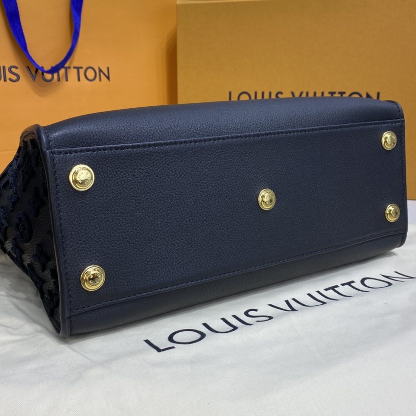 Replica Louis Vuitton On My Side Black All