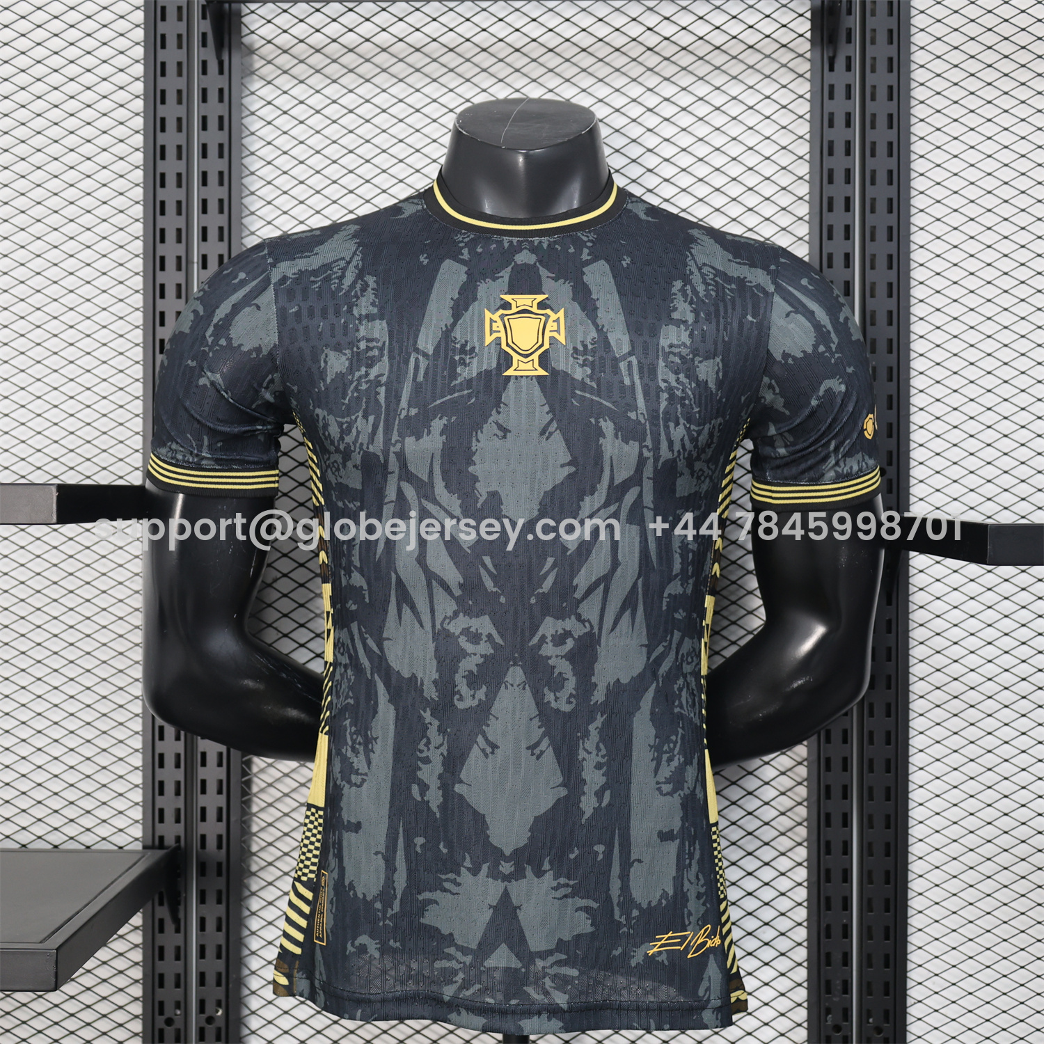 Portugal 2026 COMMA Black CR7 Special Jersey - Player Version