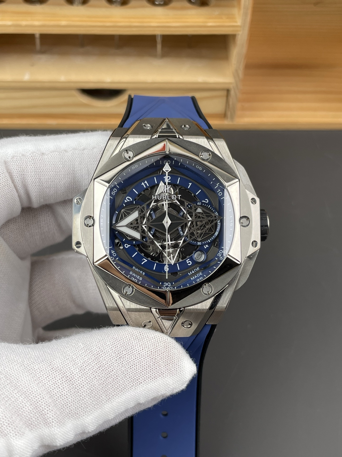 Big Bang Sang Bleu II