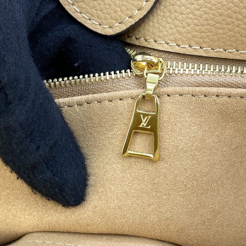 Replica Louis Vuitton On My Side Apricot