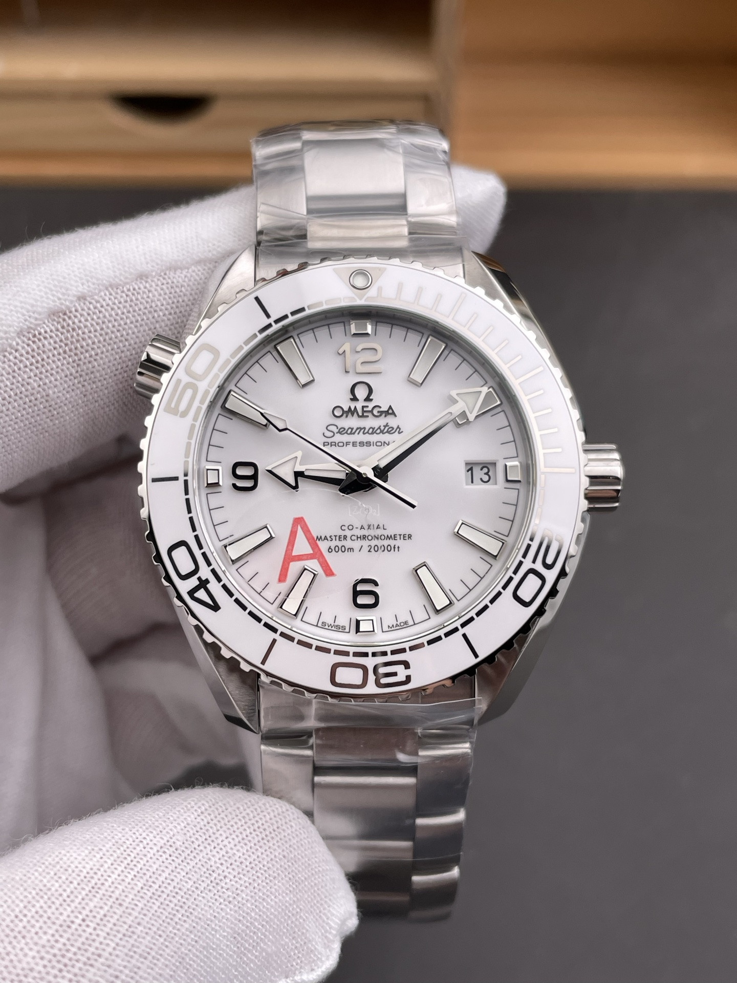 Seamaster 600 Ocean Universe White Dial