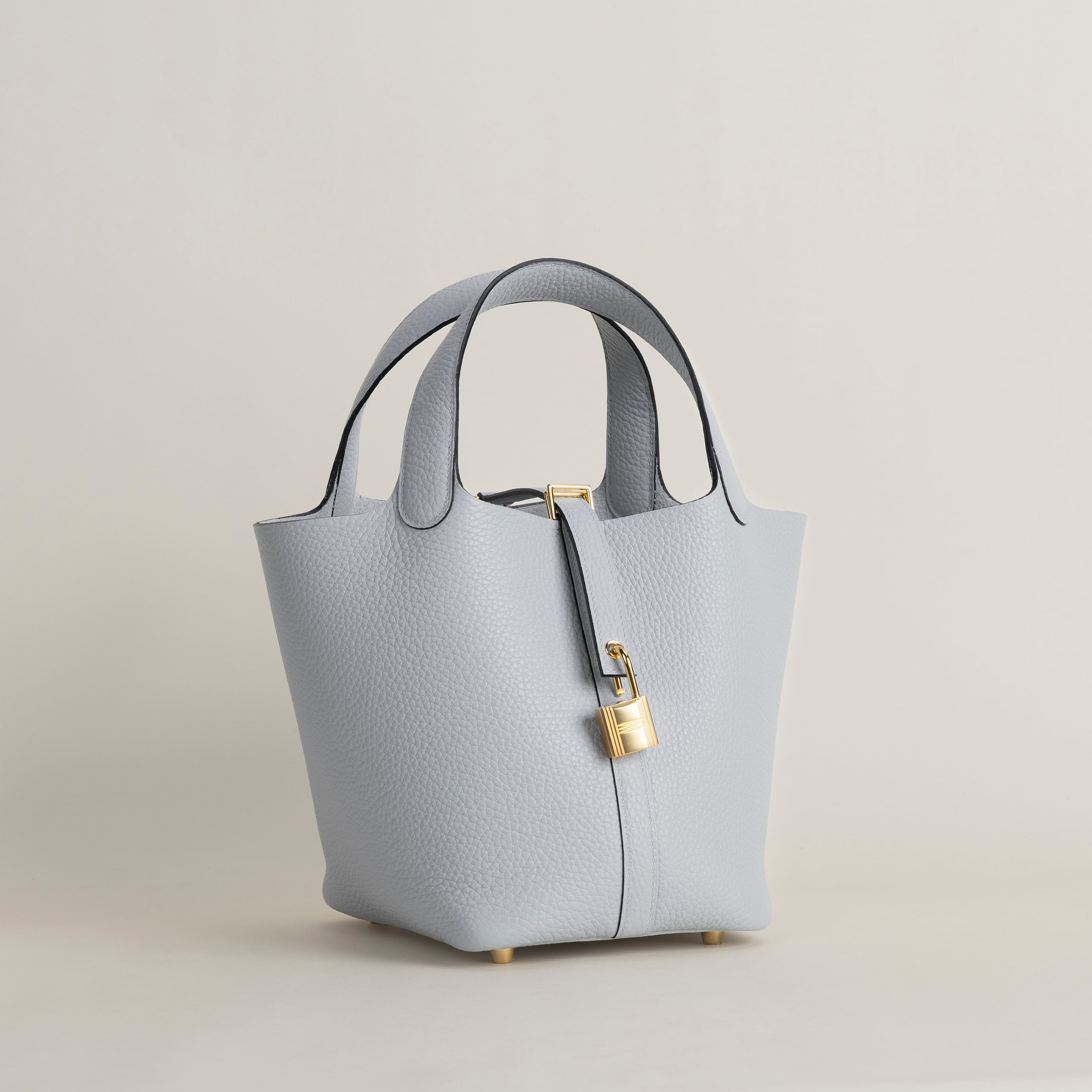 Picotin 18 clemence blue pale GHW