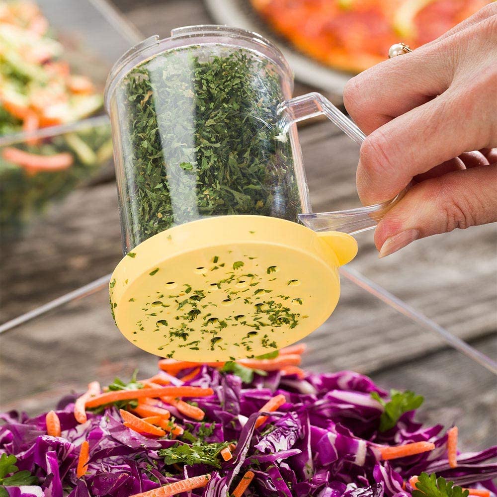 10 oz. Polycarbonate Shaker with Yellow Lid for Ground Cheese