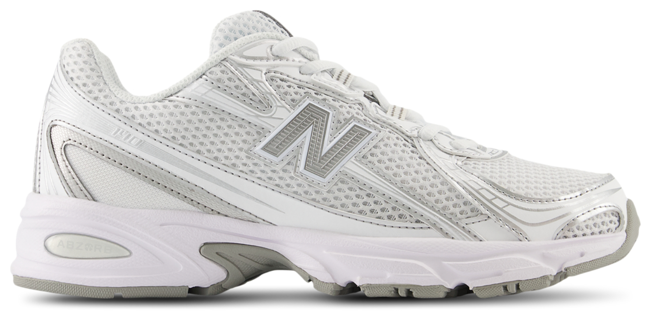 New Balance 740