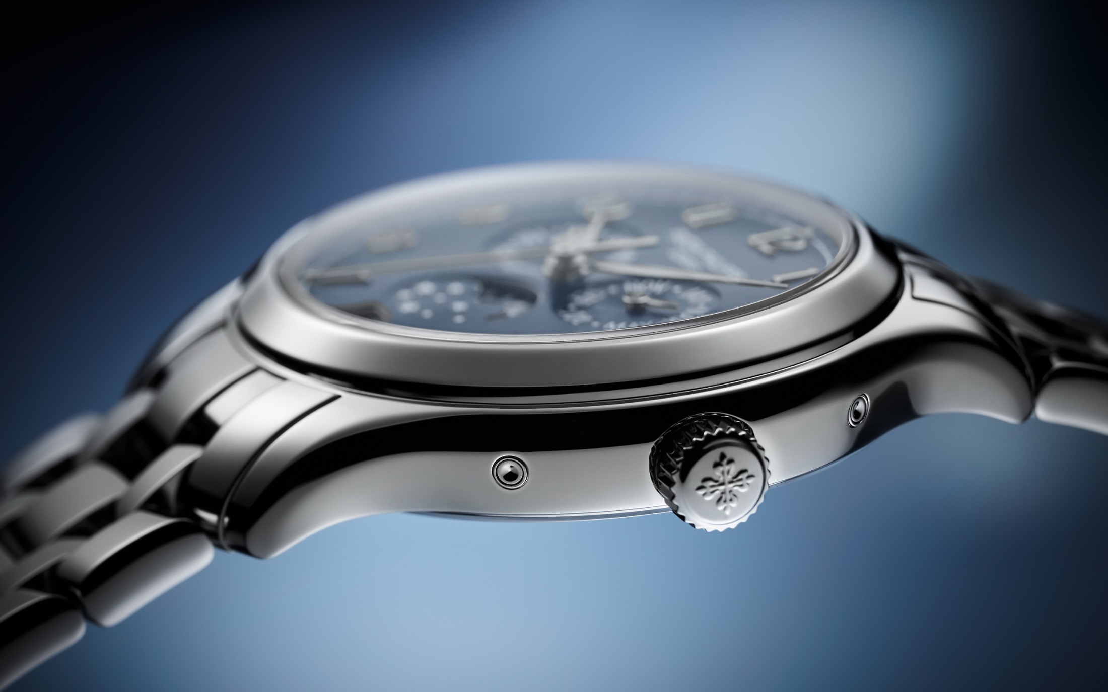 ​Pate Phili Complications 4947 1A-001