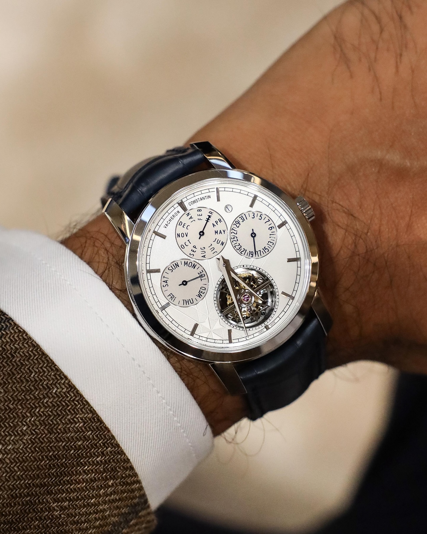 vacheron-constantin Traditionnelle tourbillon perpetual calendar 6300T/000P-H056 42 mm Platinum