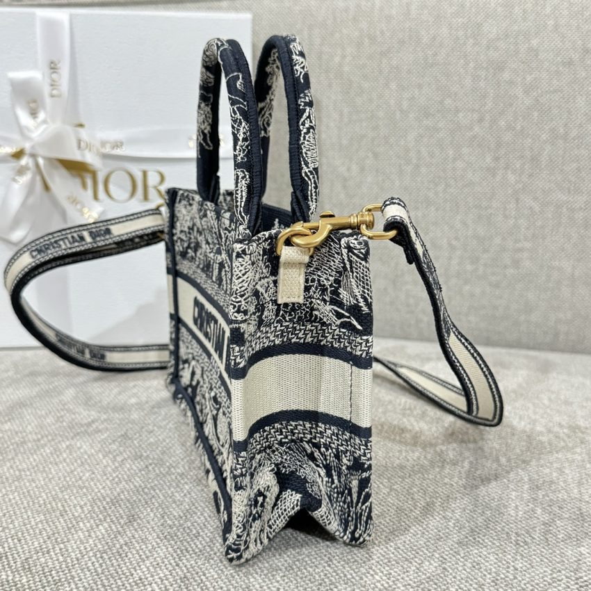 Replica Dior Tote Book Mini Tiger