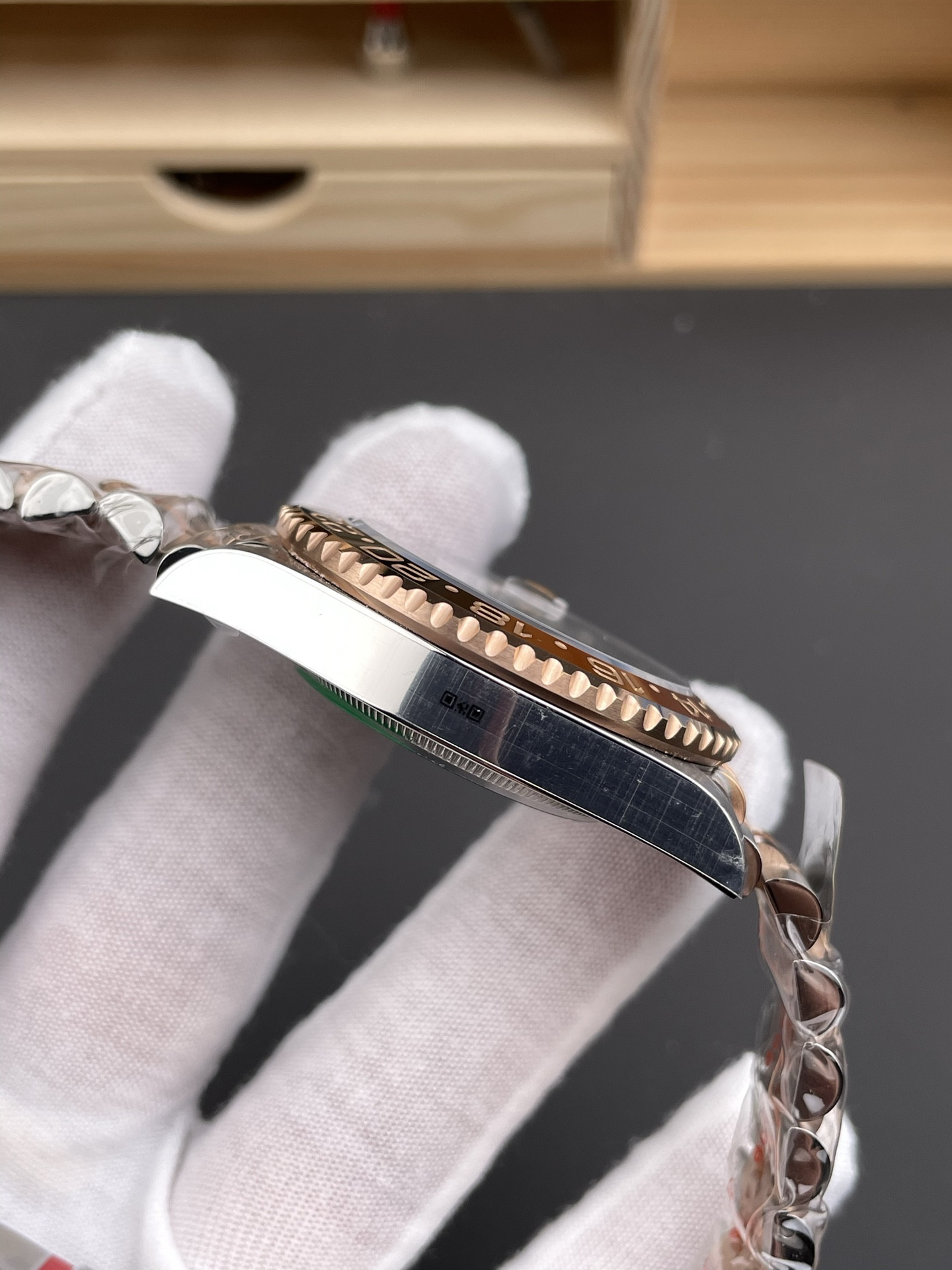 Two-Tone Rose Gold GMT Rootbeer Bezel