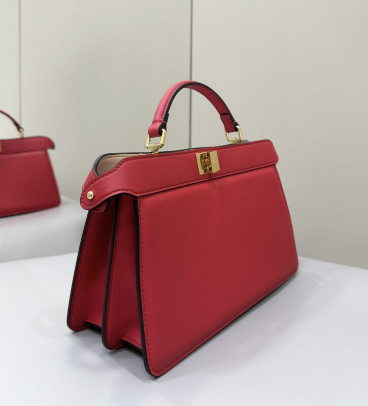 Replica Fendi Peekaboo Large Red