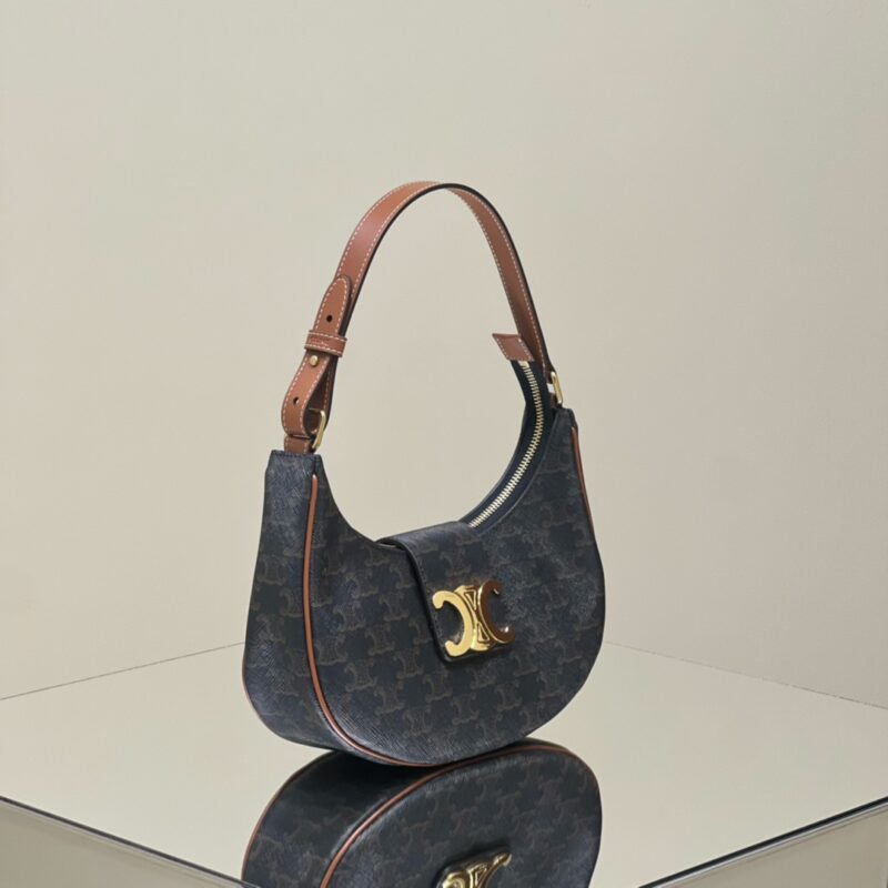 Replica Celine Triomphe Ava