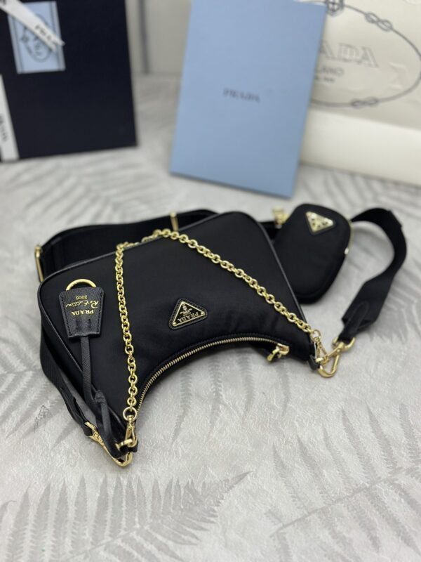 Replica Prada Re – Edition Nylon 2005 Black