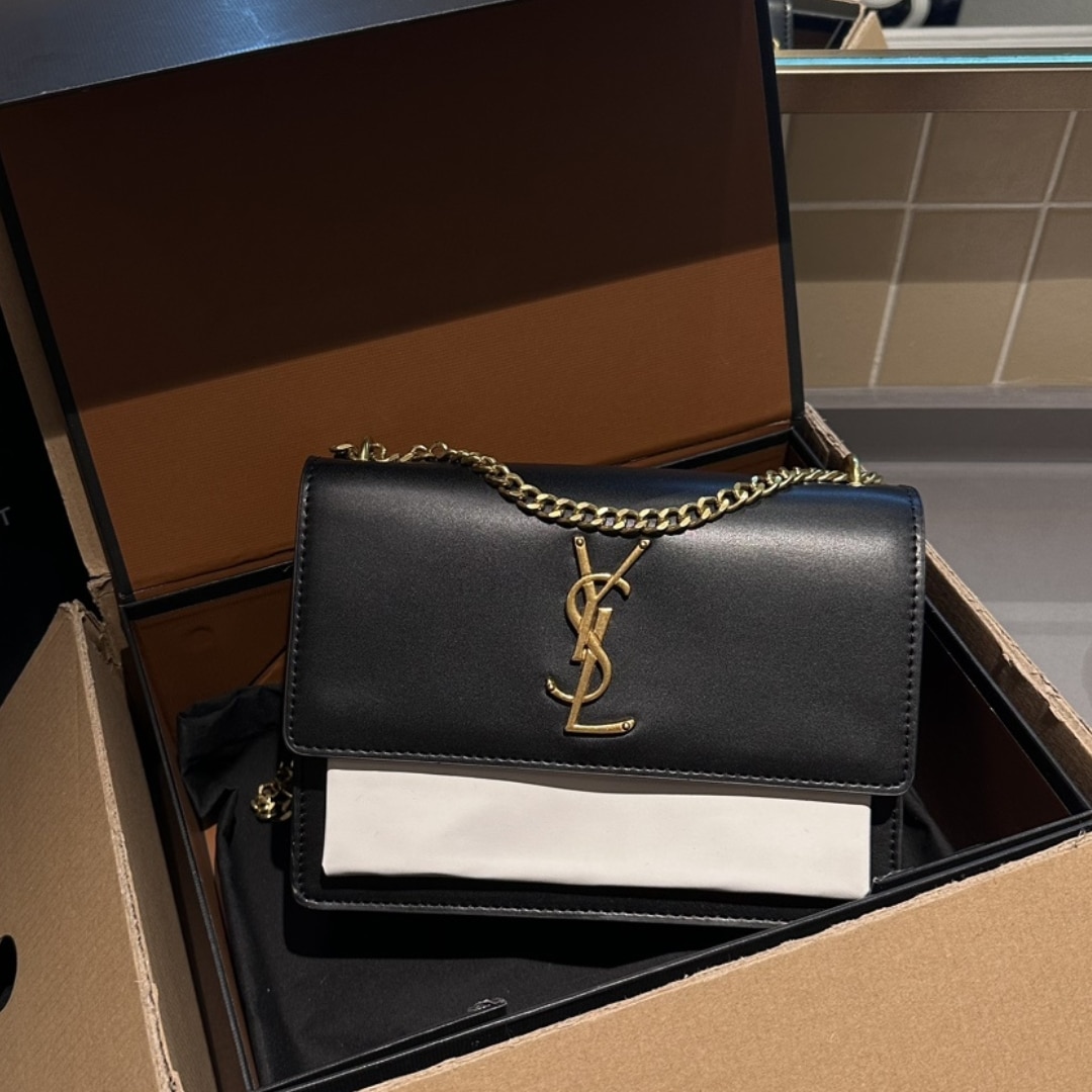 Saint Laurent Sunset Medium In Smooth Leather Bag Black 22Cm 634723 D4267 1031