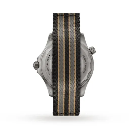 Omega Seamaster Men Automatic Black Fabric 007 Watch O21092422001001