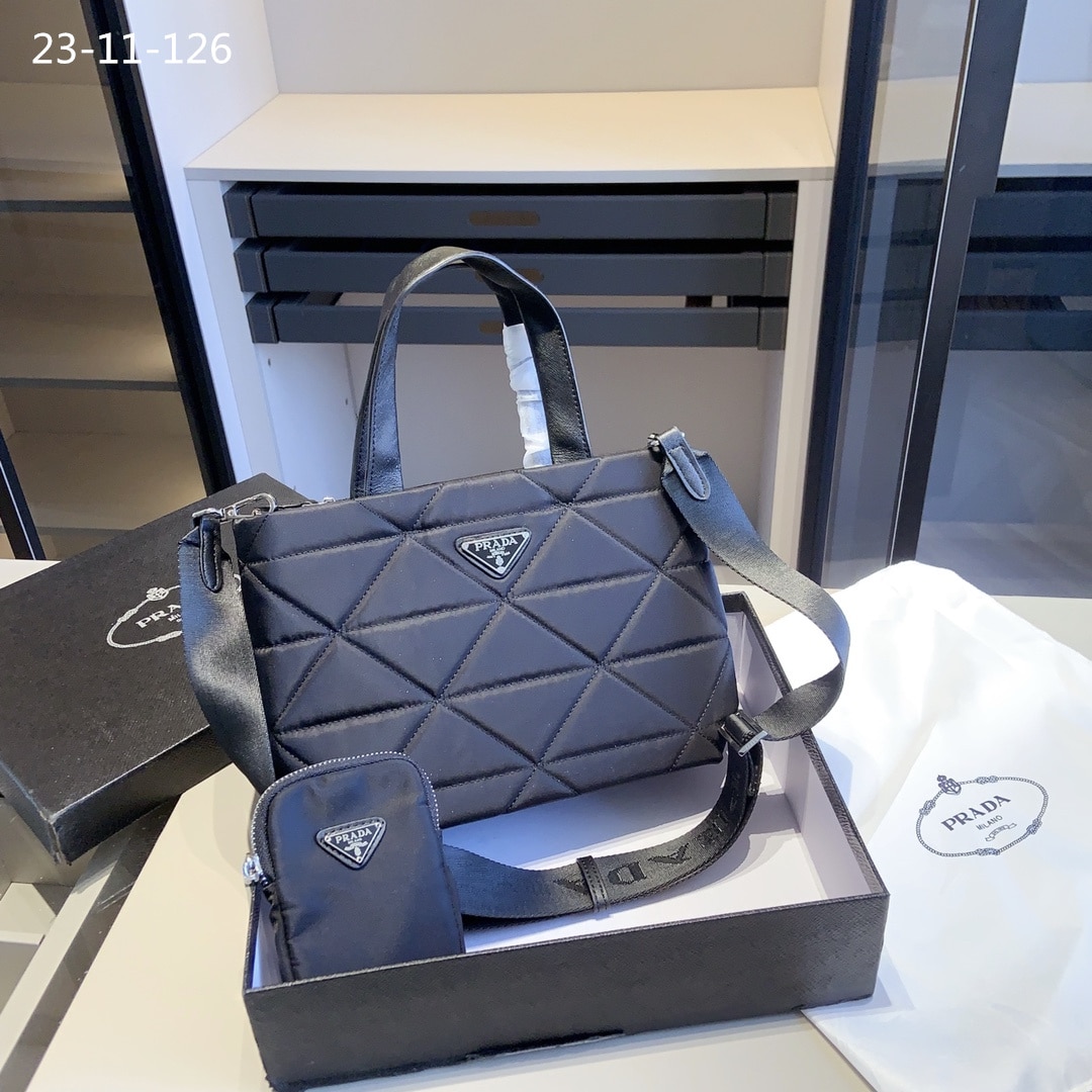 Prada Re Nylon Padded Tote Bag Black 23Cm 1Bg373 Rdjn F0002 O1O