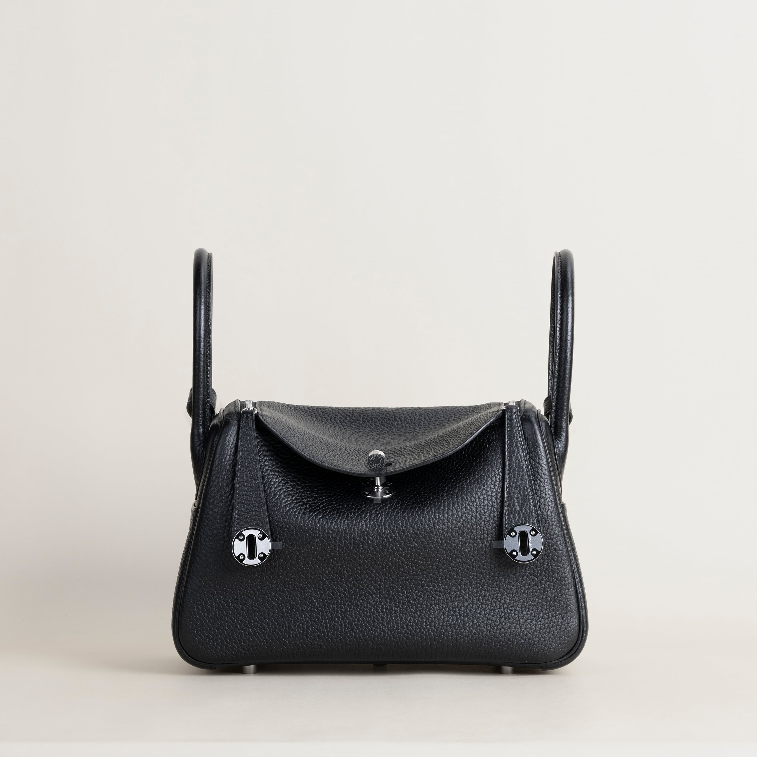 Lindy 26 clemence black PHW