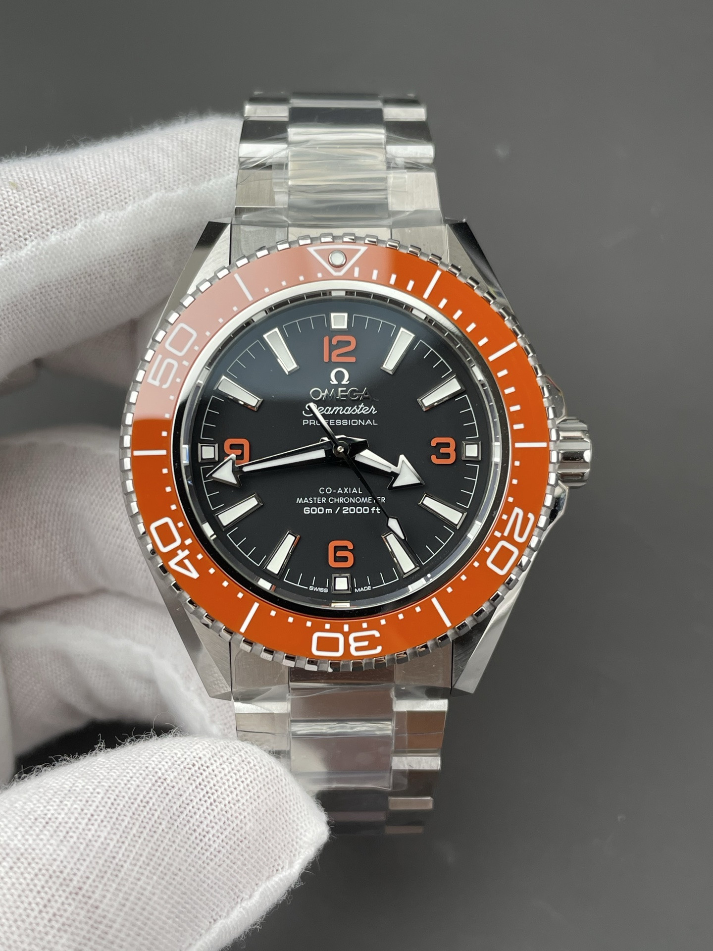 Omega Seamaster Ocean Universe 600M