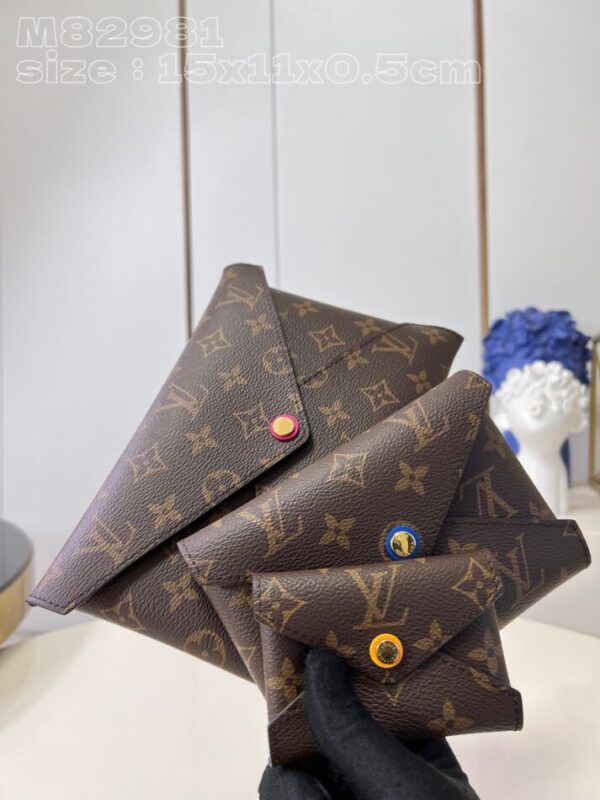 Louis Vuitton Kirigami Pochette Pouch Brown