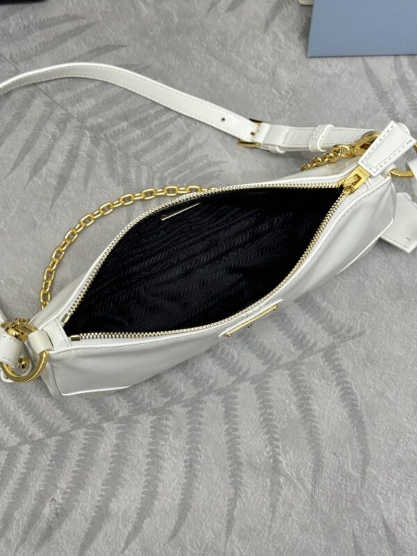 Replica Prada Re – Edition 2002 White
