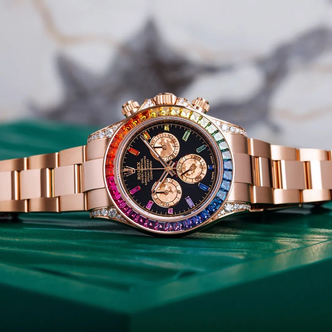 Rolex Cosmograph Daytona 116595RBOW 40mm Everose Gold Rainbow Sapphire Watch