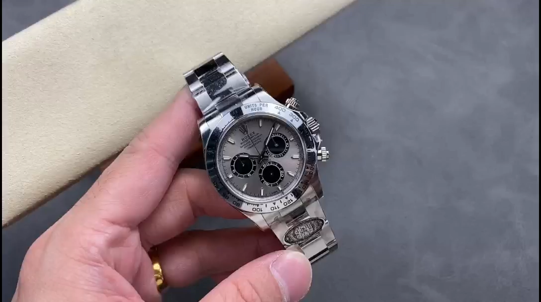Rolex Cosmograph Daytona 126509 0003 Silver Dial 40MM