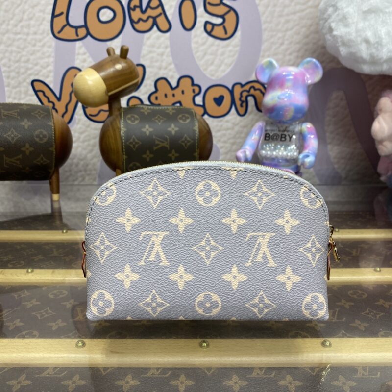 Replica Louis Vuitton Pochette Cosmétique Grey
