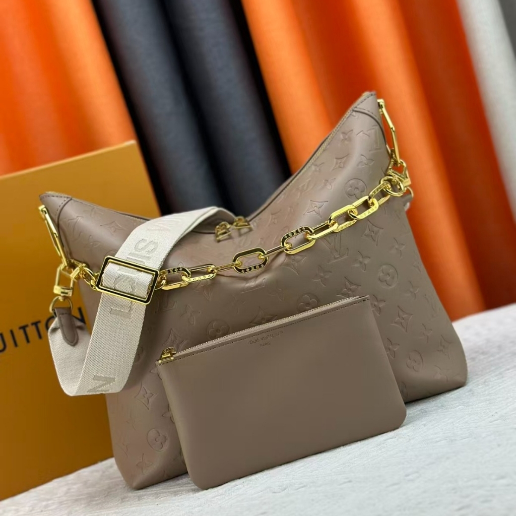 Louis Vuitton Coussin Hobo MM Galet Grey 30Cm M12071