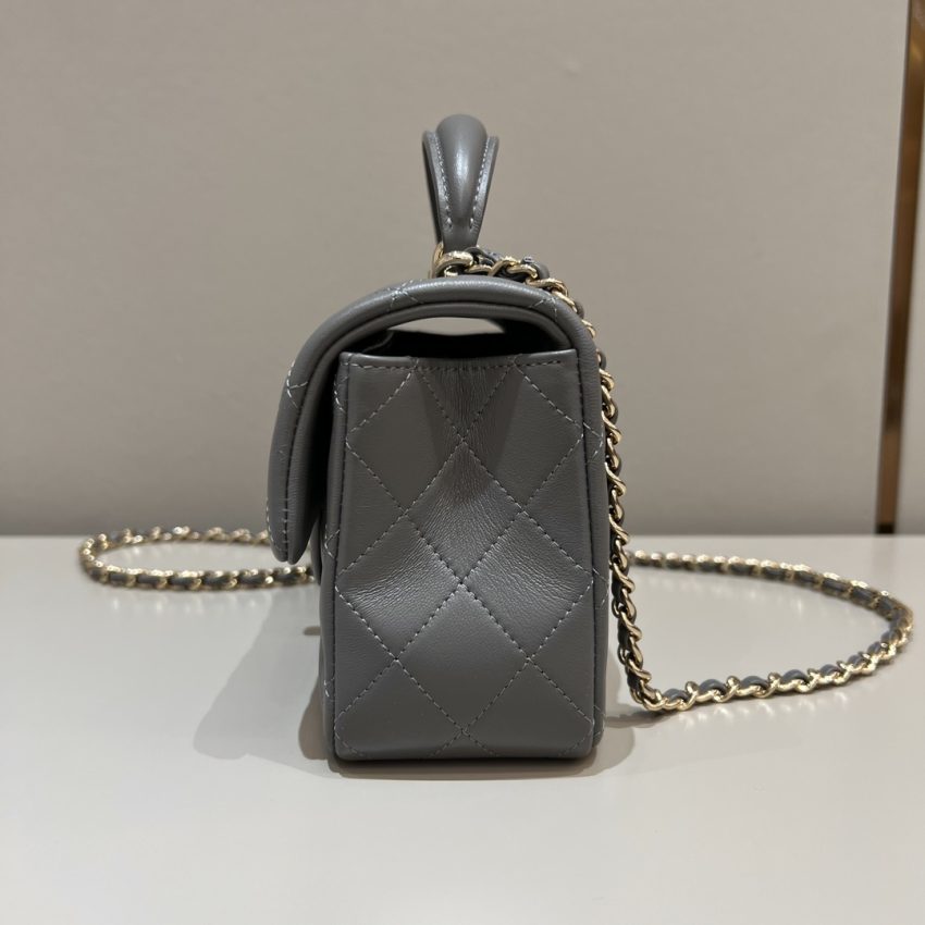 CHANEL CF 20 cm With Handle Beige