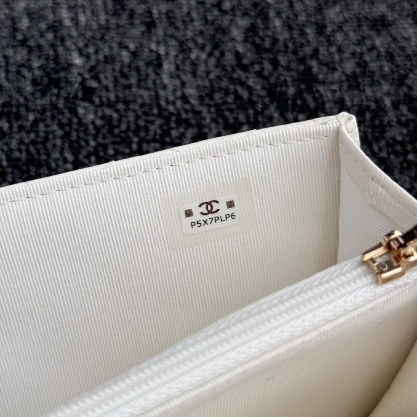 CHANEL 24s Pearl Handle White