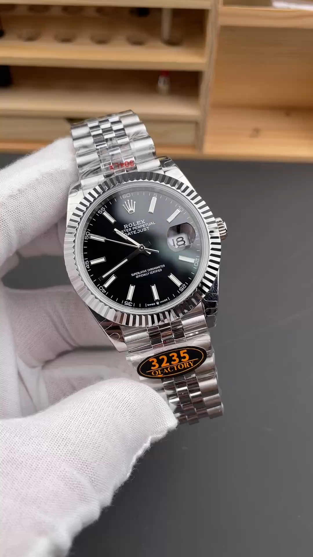 Rolex Datejust 41mm Stainless Steel 126334 0018 Black Index Jubilee