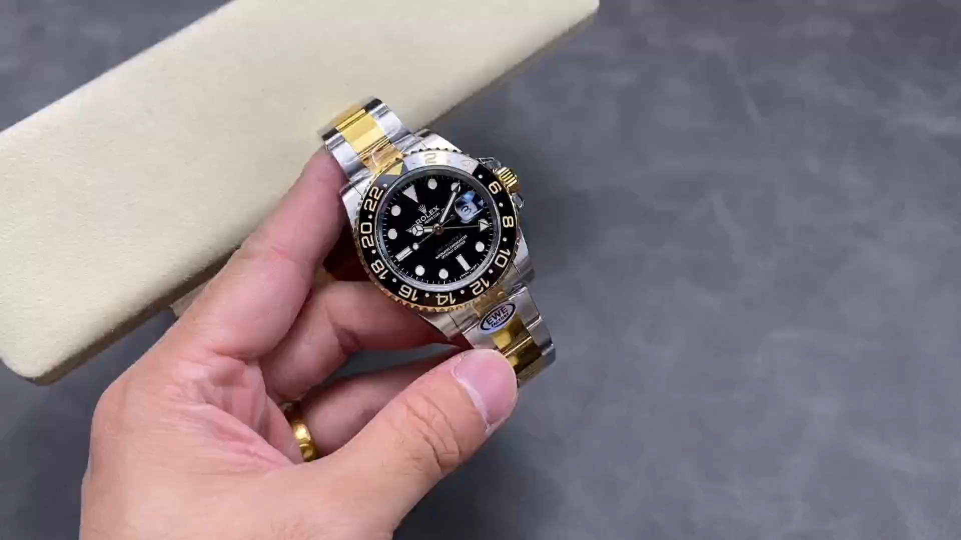 Rolex GMT-Master II 116713LN stainless steel case Black Dial 40mm Mens Replica Watch
