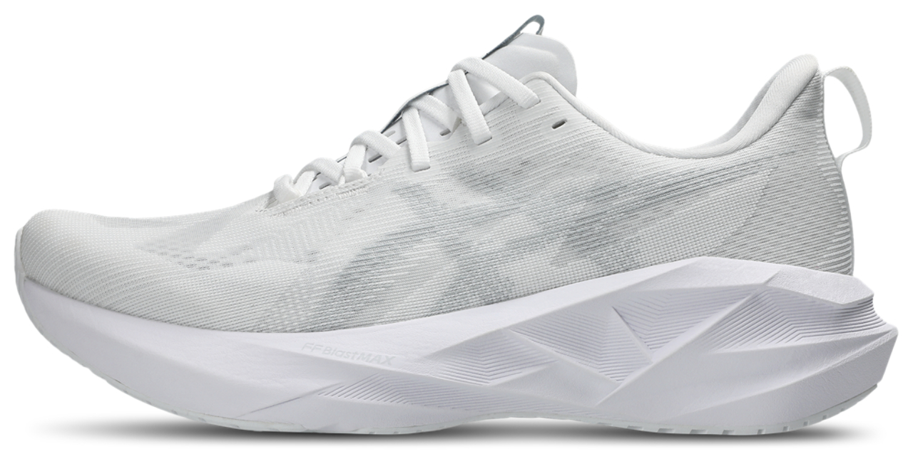 ASICS® Novablast 5