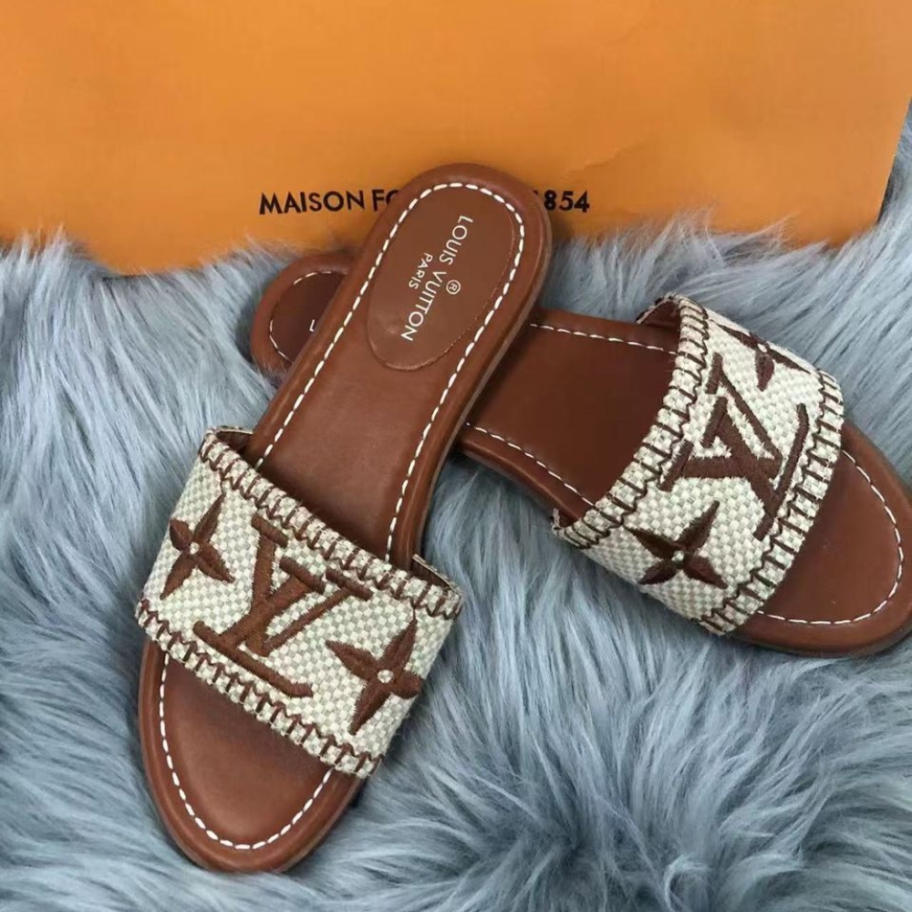 Louis Vuitton Lock It Flat Mule Cognac Brown Leather 1A8Svi